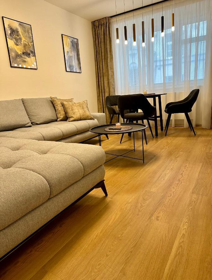 Apartman Panenska Praga Exterior foto
